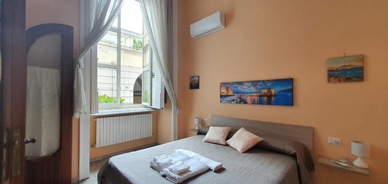 Le Vie Del Centro - B&B Nápoly Kültér fotó