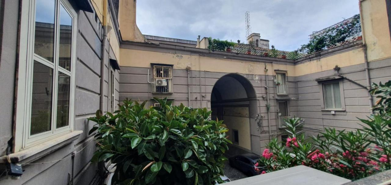 Le Vie Del Centro - B&B Nápoly Kültér fotó